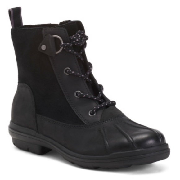 NWT UGG Leather Waterproof Boots with zipper and lace - Picture 15 of 16